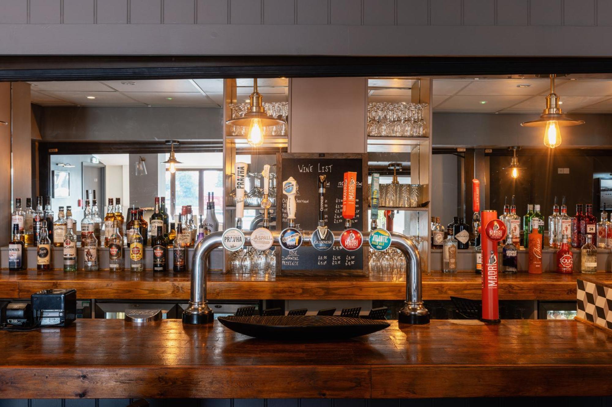 The Stones Hotel Salisbury